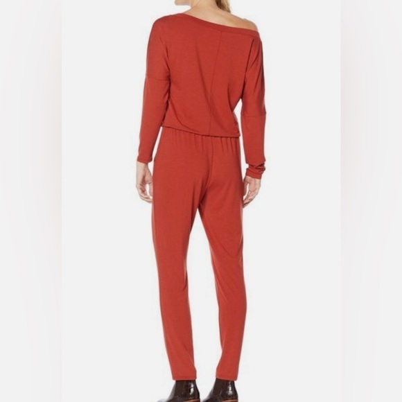 Britney Humble Pants - 🆕  Britney Humble off shoulder Jumpsuit